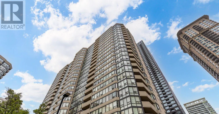 705-330 Rathburn Road W, Mississauga, ON, L5B 3Y1