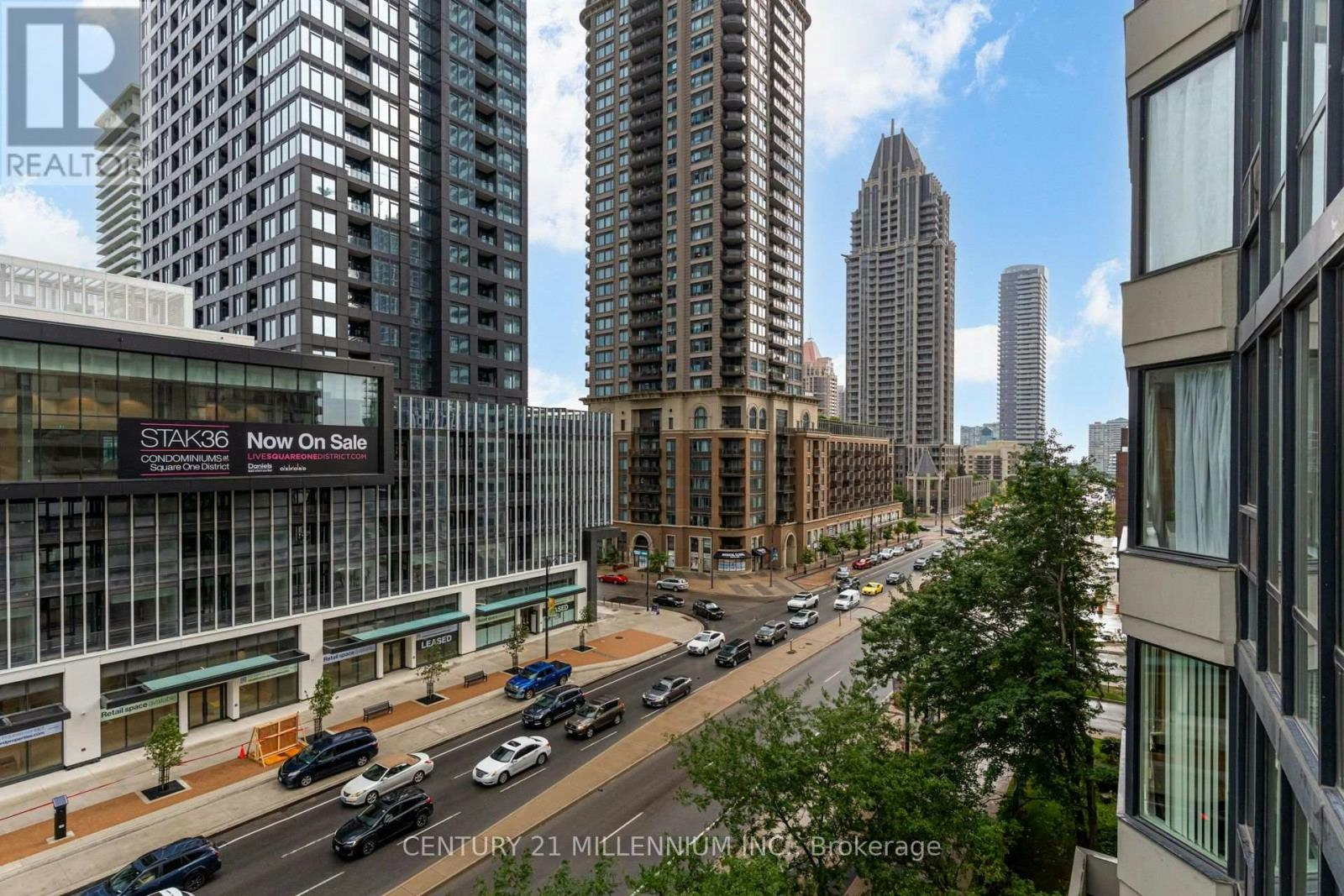705-330 Rathburn Road W, Mississauga, ON, L5B 3Y1 - 34