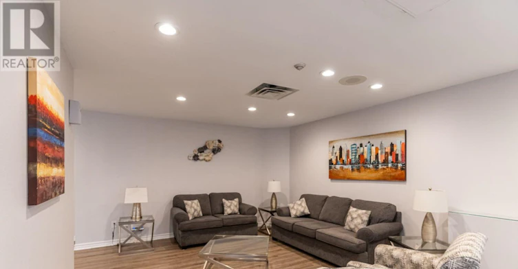 705-330 Rathburn Road W, Mississauga, ON, L5B 3Y1 - 44