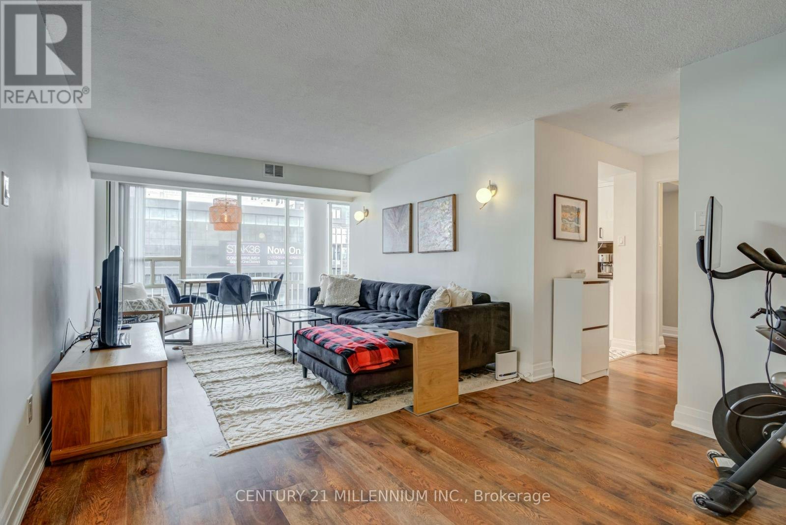 705-330 Rathburn Road W, Mississauga, ON, L5B 3Y1 - 12