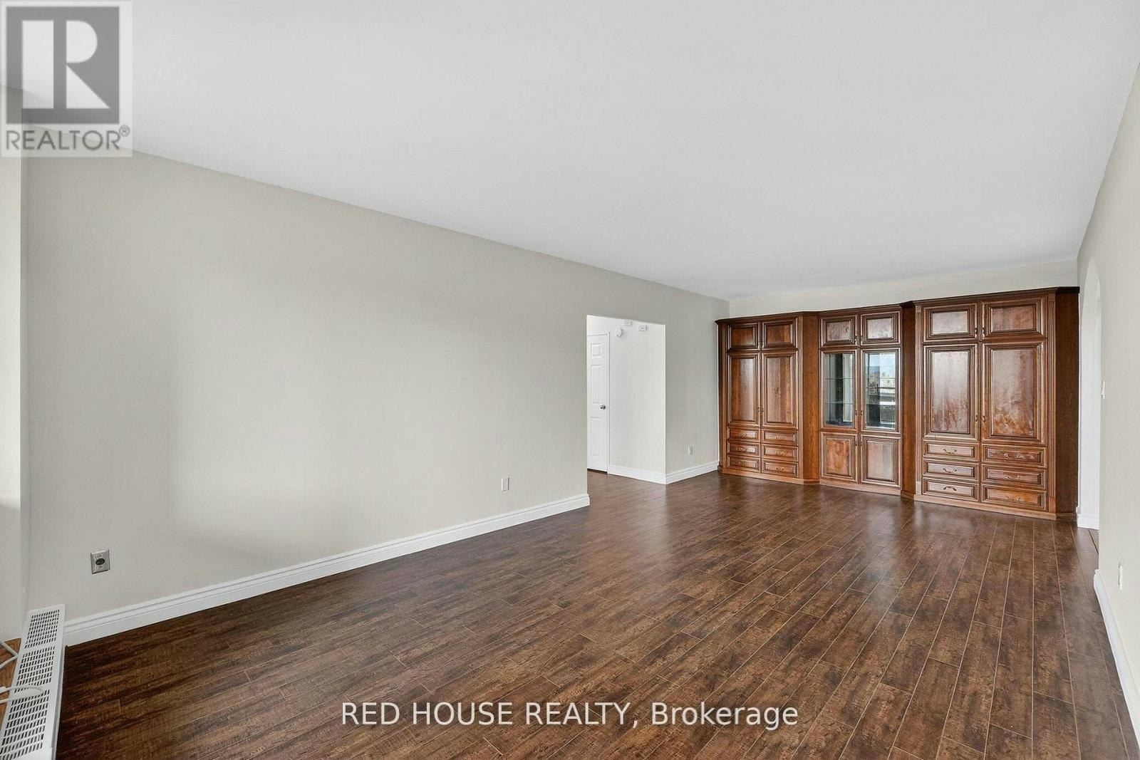 809-5250 Lakeshore Road, Burlington, ON, L7L 5L2 - 10