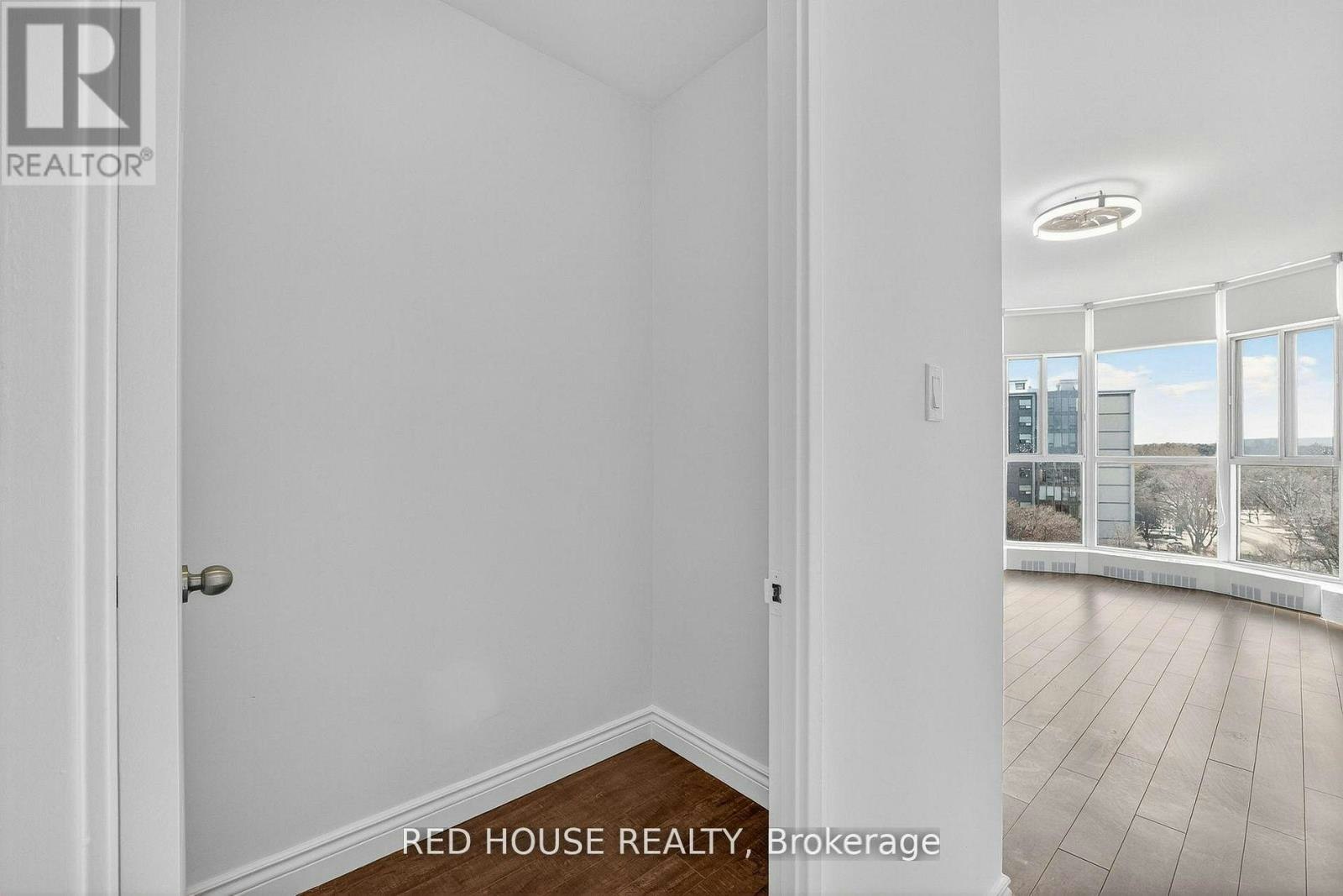 809-5250 Lakeshore Road, Burlington, ON, L7L 5L2 - 25