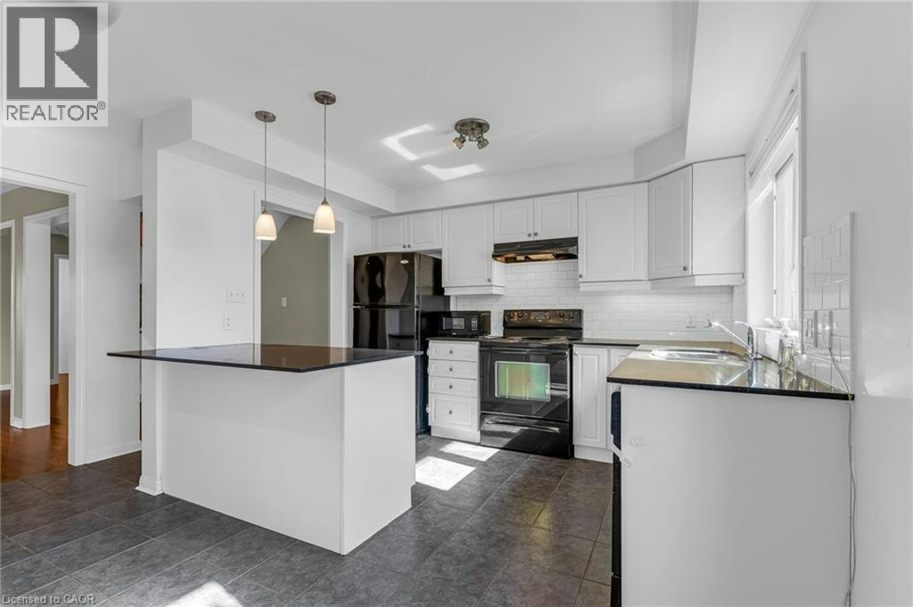 40-470 Beach Boulevard, Hamilton, ON, L8H 6X2 - 4
