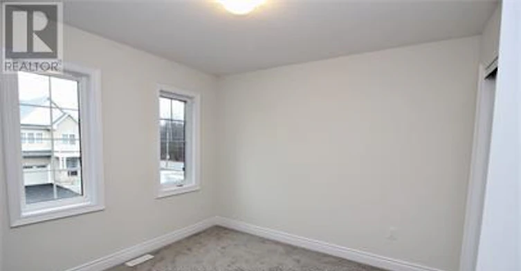 7648 Hackberry Trail, Niagara Falls, ON, L2H 3R5 - 11