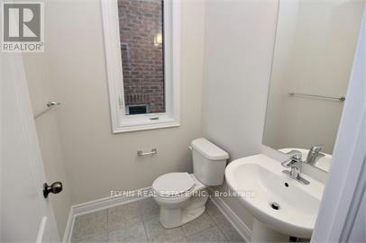 7648 Hackberry Trail, Niagara Falls, ON, L2H 3R5 - 2