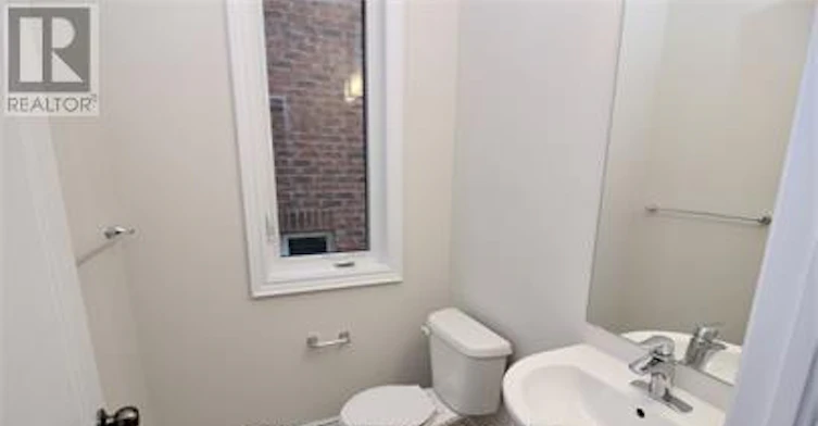 7648 Hackberry Trail, Niagara Falls, ON, L2H 3R5 - 2