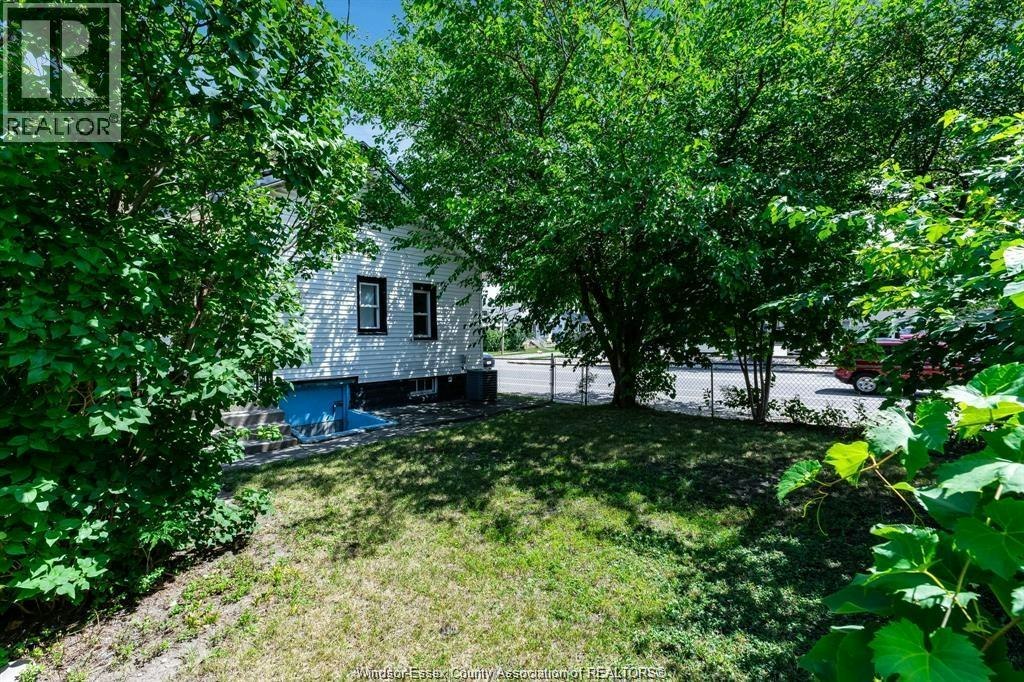 1343 Lillian, Windsor, ON, N8X 4A4 - 23