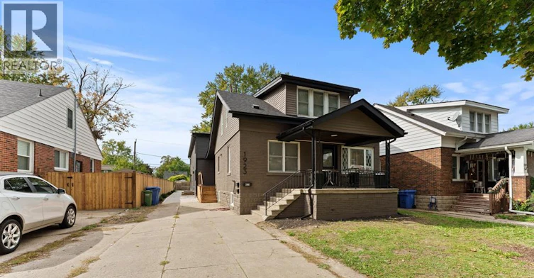 2-1923 George Avenue, Windsor, ON, N8W 4M2