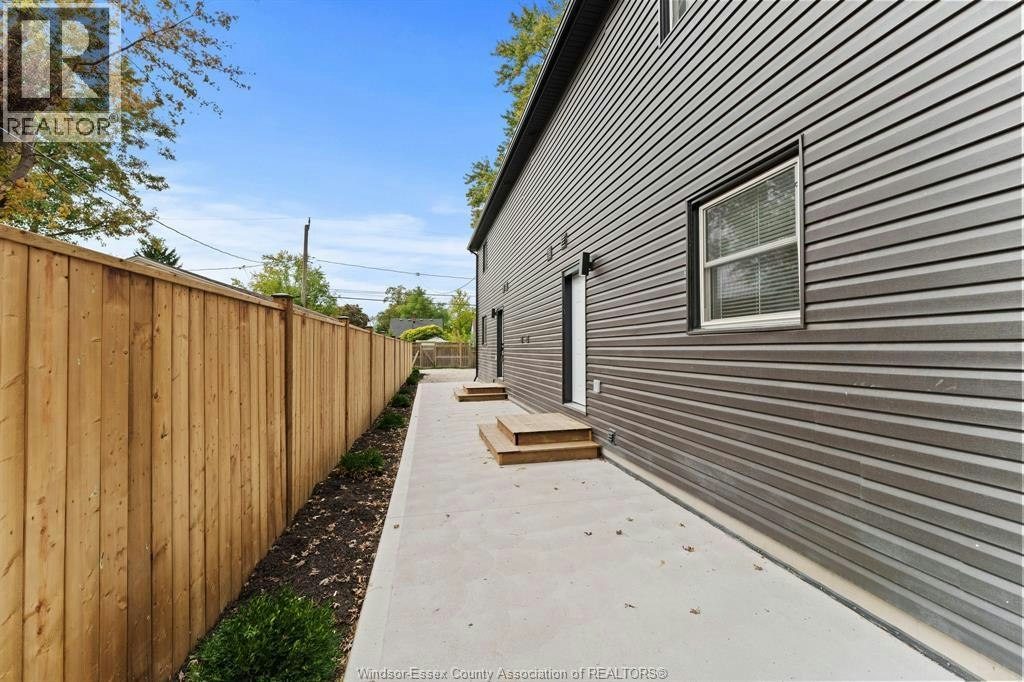 2-1923 George Avenue, Windsor, ON, N8W 4M2 - 2