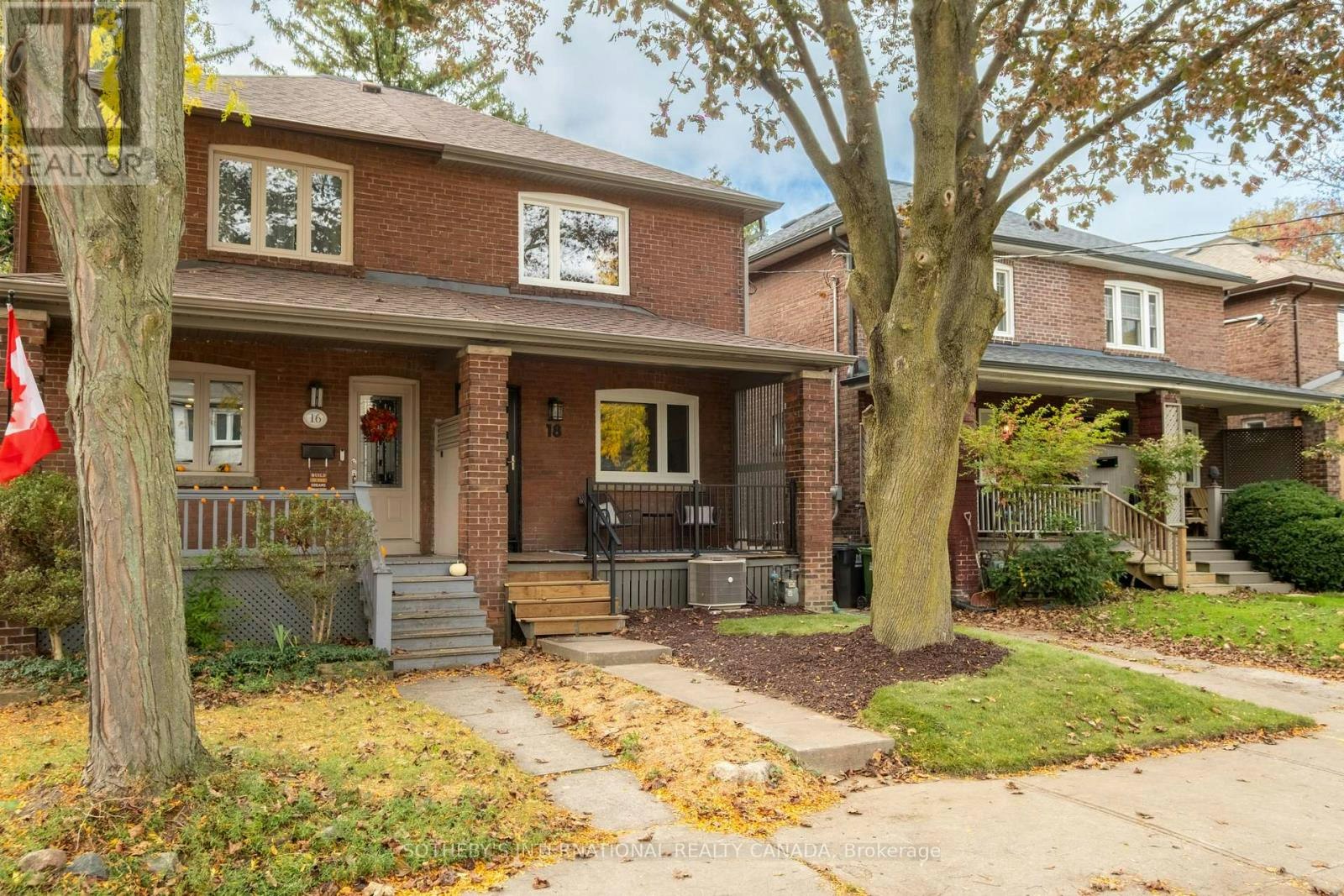 18 Thurston Road, Toronto, ON, M4S 2V7