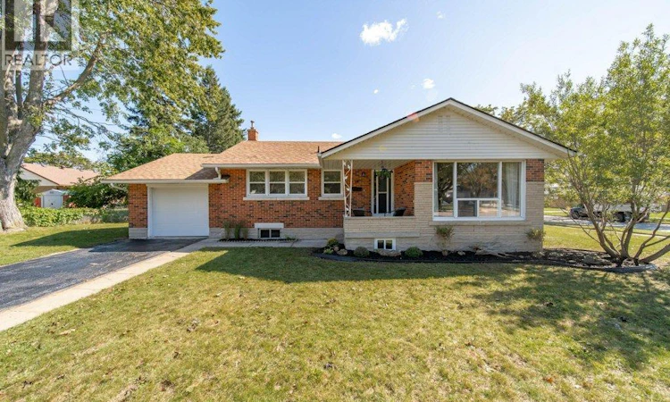 18 Maywood Road