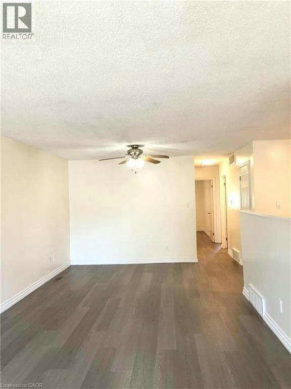 1-35 Megna Court, Hamilton, ON, L9C 6Y6 - 11