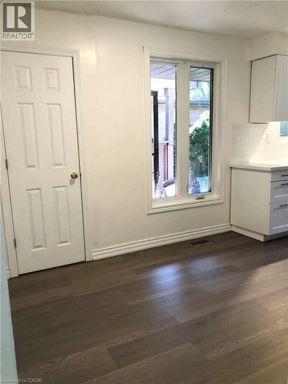 1-35 Megna Court, Hamilton, ON, L9C 6Y6 - 3
