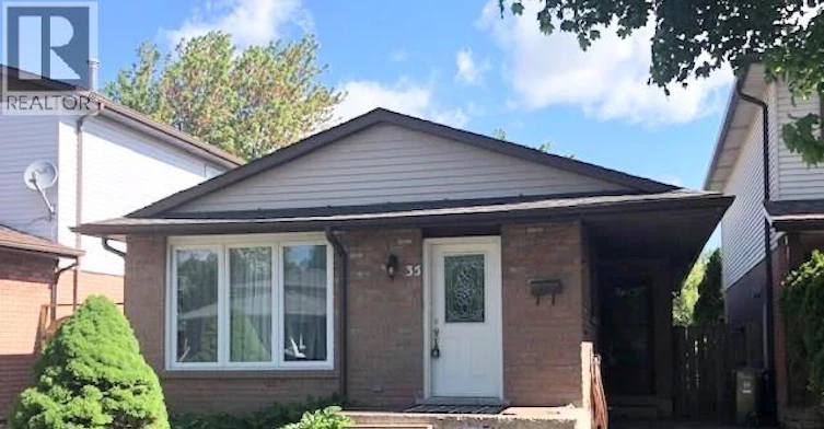 1-35 Megna Court, Hamilton, ON, L9C 6Y6 - 2