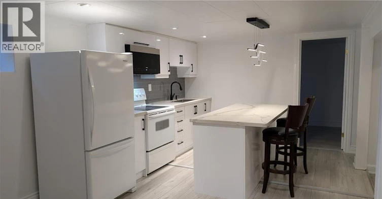 Lower-54 Winchester Boulevard, Hamilton, ON, L8T 2M8 - 5