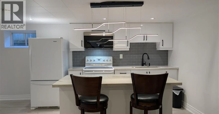 Lower-54 Winchester Boulevard, Hamilton, ON, L8T 2M8 - 8