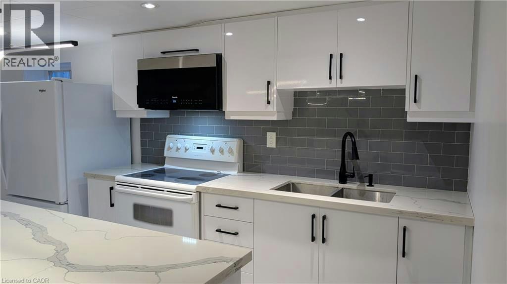 Lower-54 Winchester Boulevard, Hamilton, ON, L8T 2M8 - 11
