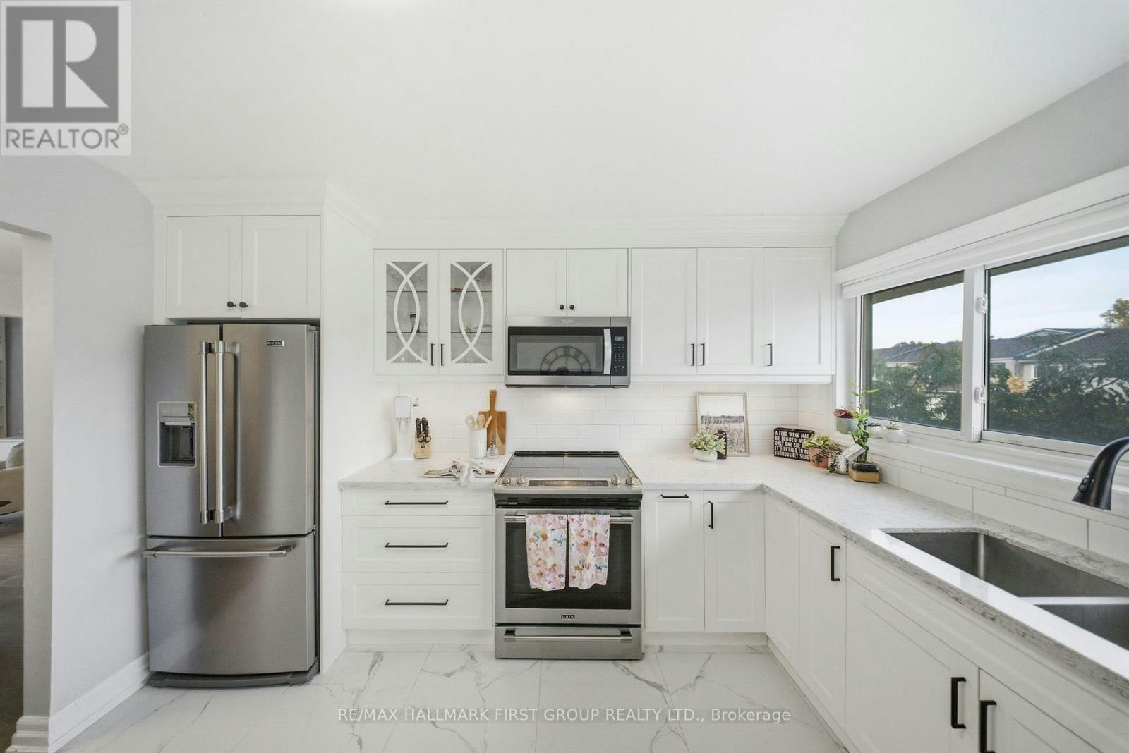 16-1958 Rosefield Road, Pickering, ON, L1V 3A9