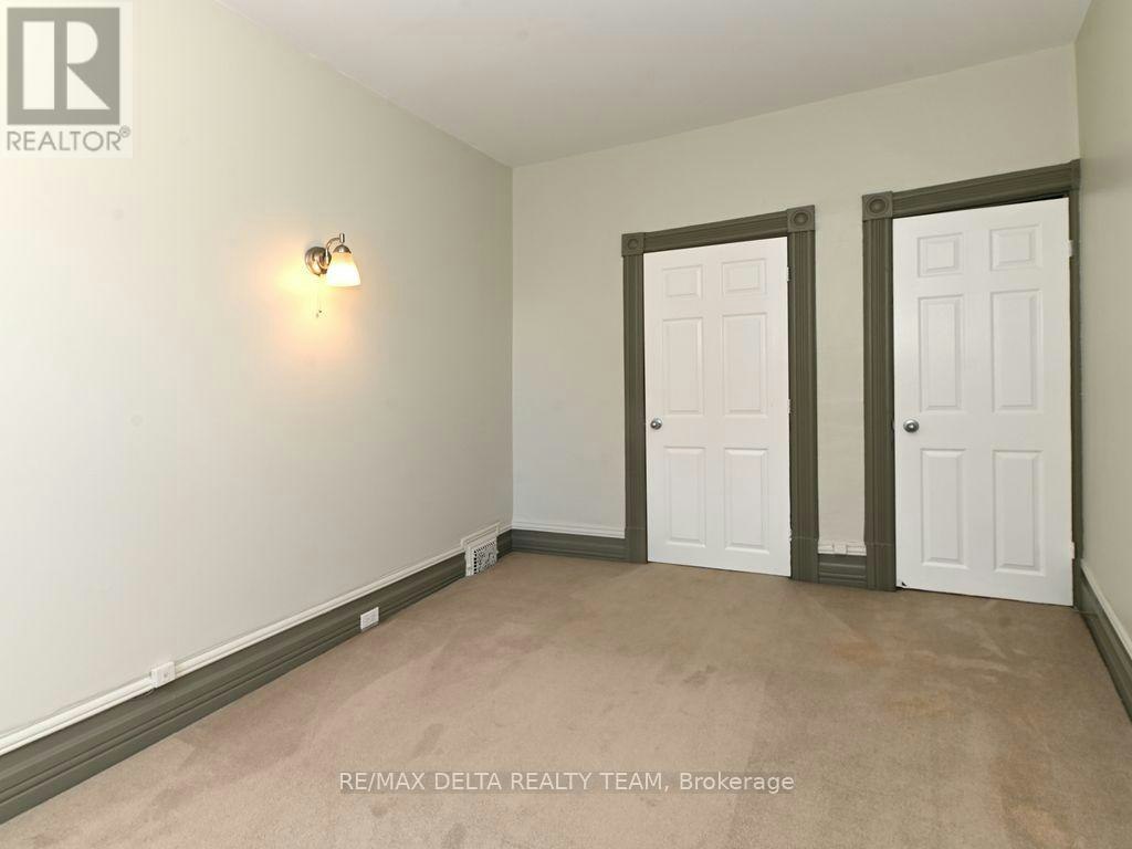 355 Bronson Avenue, Ottawa, ON, K1R 6J4 - 8