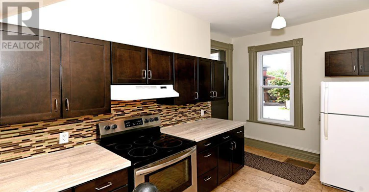 355 Bronson Avenue, Ottawa, ON, K1R 6J4 - 4
