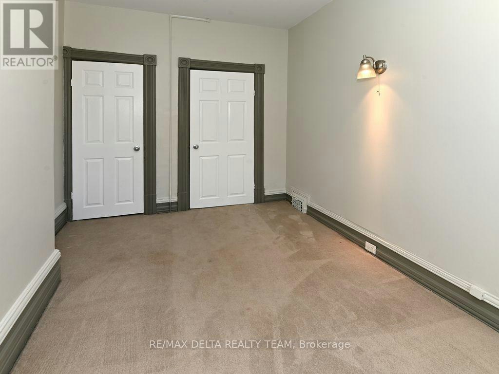 355 Bronson Avenue, Ottawa, ON, K1R 6J4 - 10