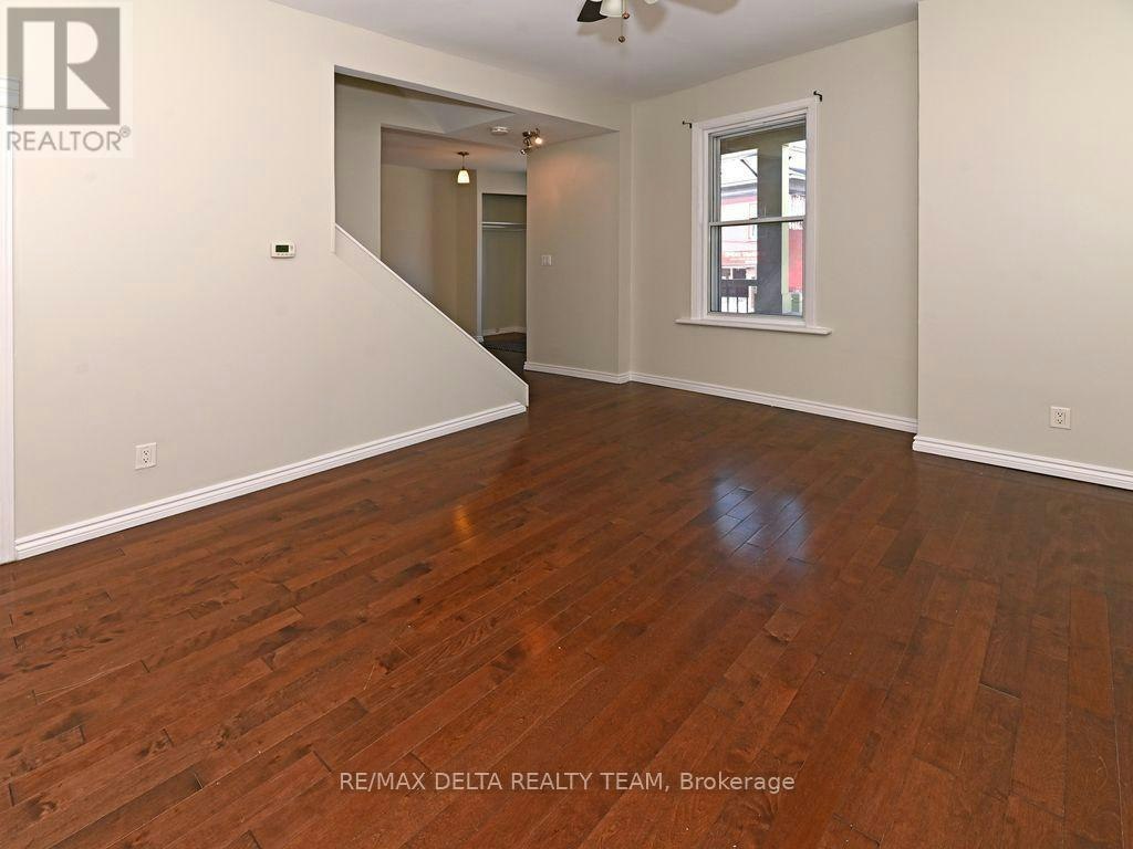 355 Bronson Avenue, Ottawa, ON, K1R 6J4 - 18