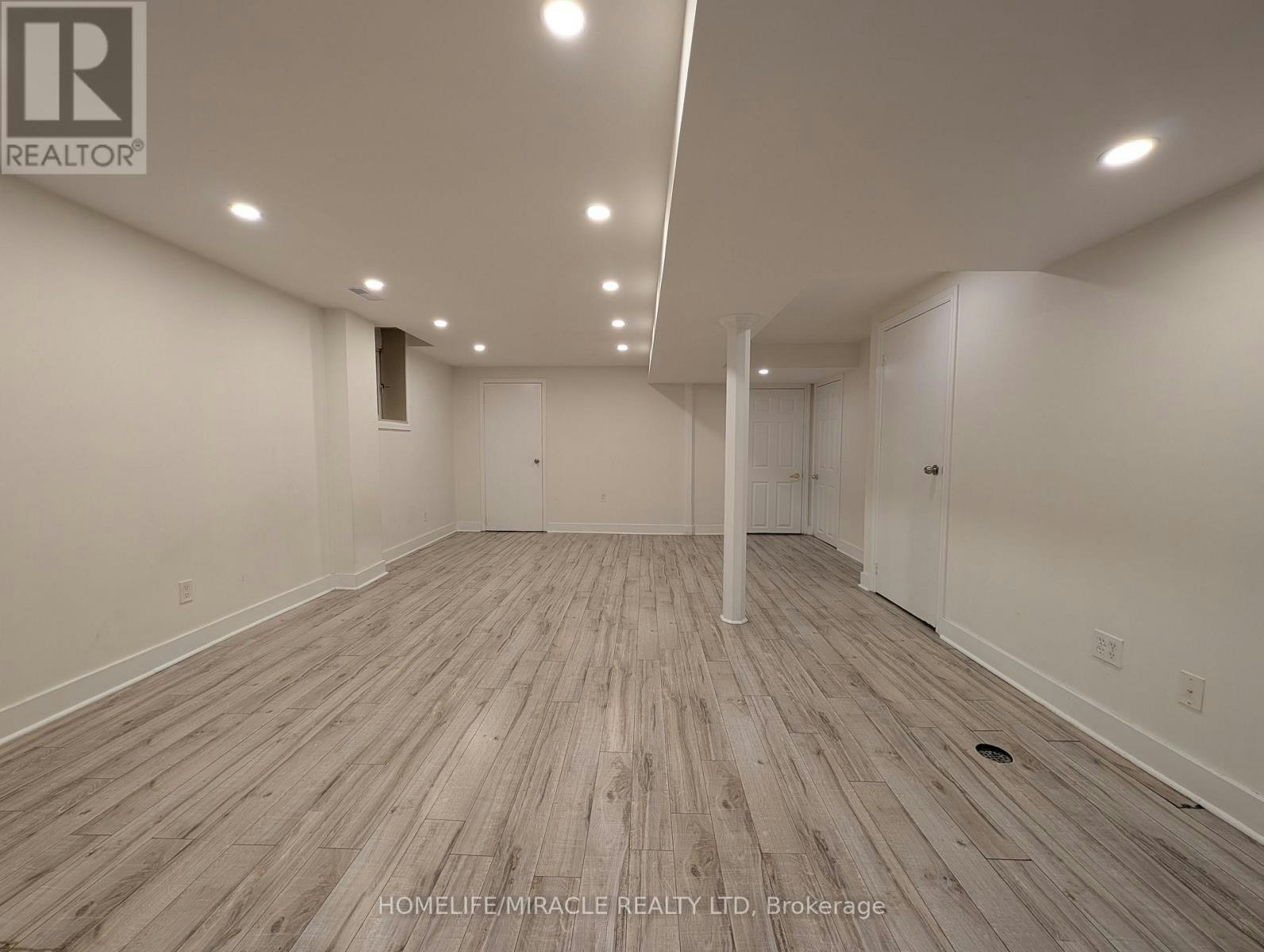 BSMT-33 Trammell Lane, Brampton, ON, L6Y 4J3 - 2