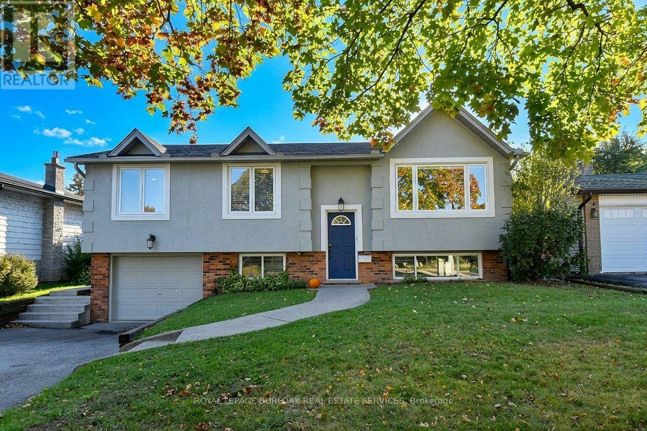 699 Castleguard Crescent, Burlington, ON, L7N 2W7