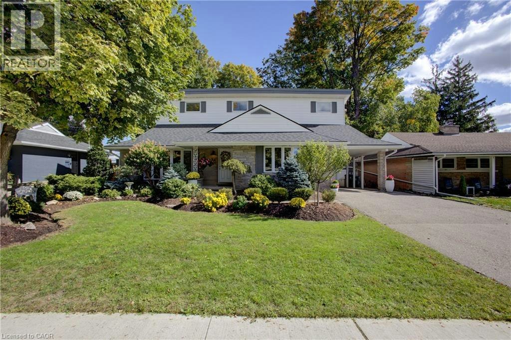 24 Valewood Place, Kitchener, ON, N2H 4N6