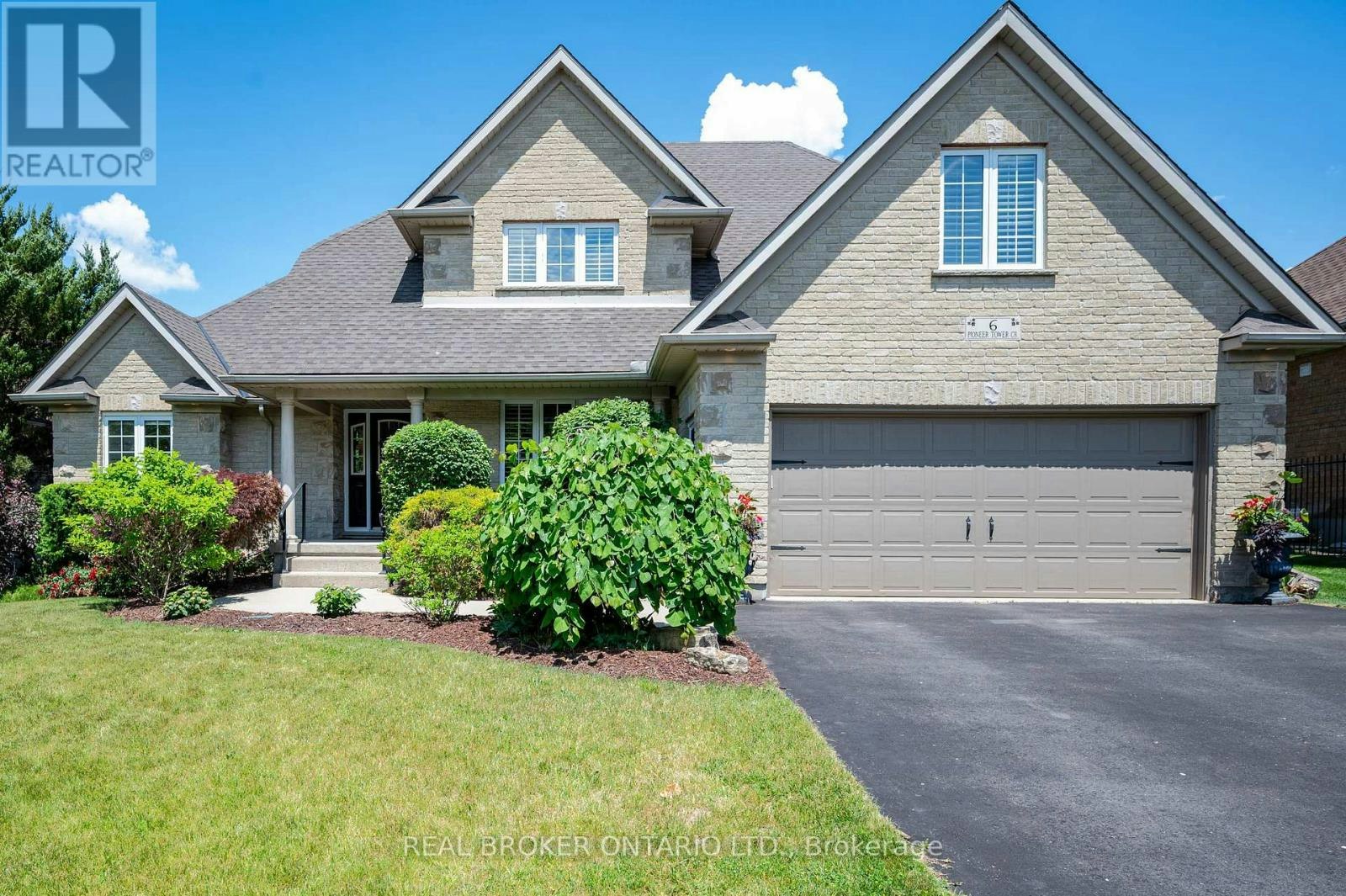 6 Pioneer Tower Crescent, Kitchener, ON, N2P 2L2