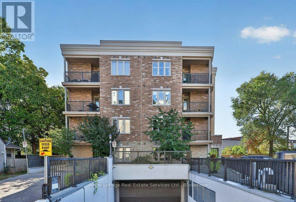 201-70 Stewart Street, Oakville, ON, L6K 1X5
