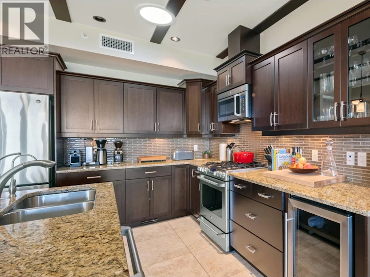 6-2000 Valleyview Drive, Osoyoos, BC, V0H 1V6 - 6