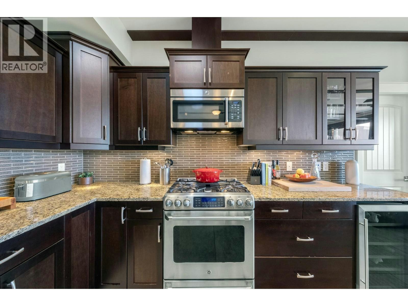 6-2000 Valleyview Drive, Osoyoos, BC, V0H 1V6 - 8