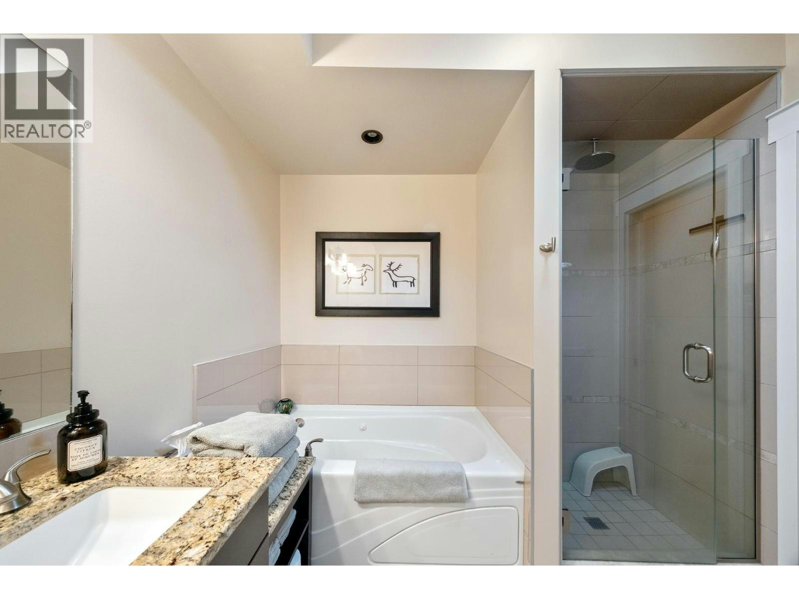 6-2000 Valleyview Drive, Osoyoos, BC, V0H 1V6 - 33