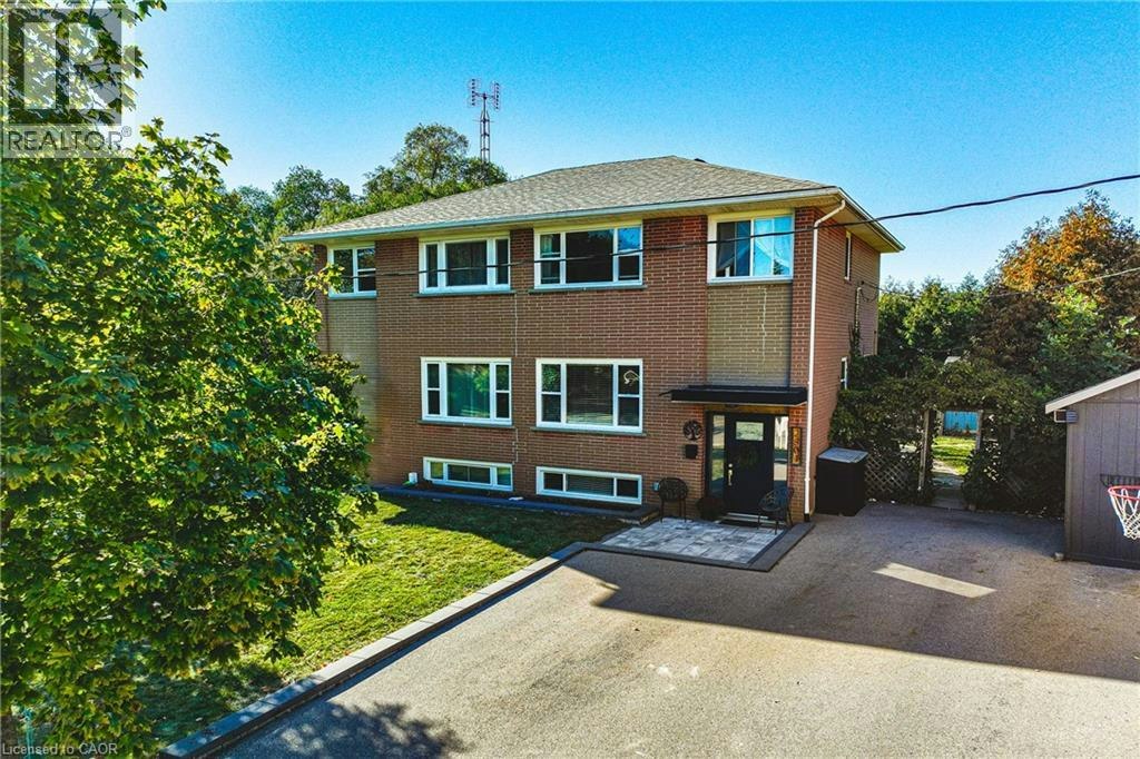 2301 Barclay Road, Burlington, ON, L7R 2B7