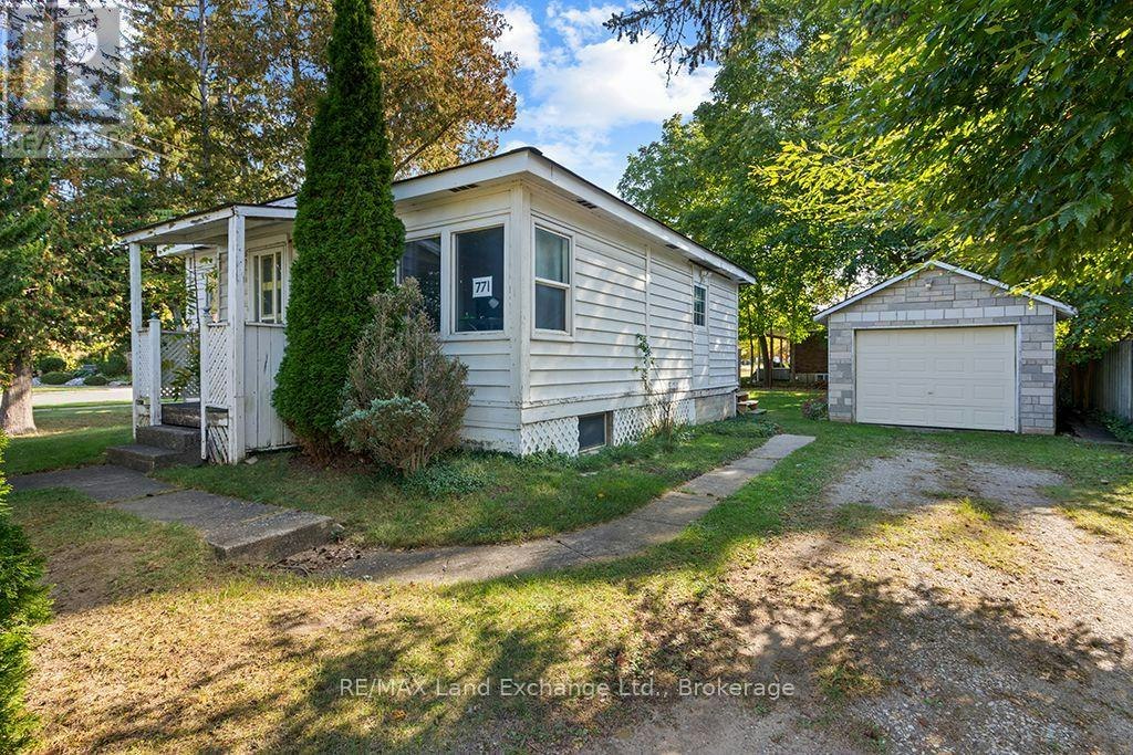 771 Goderich Street, Saugeen Shores, ON, N0H 2C0