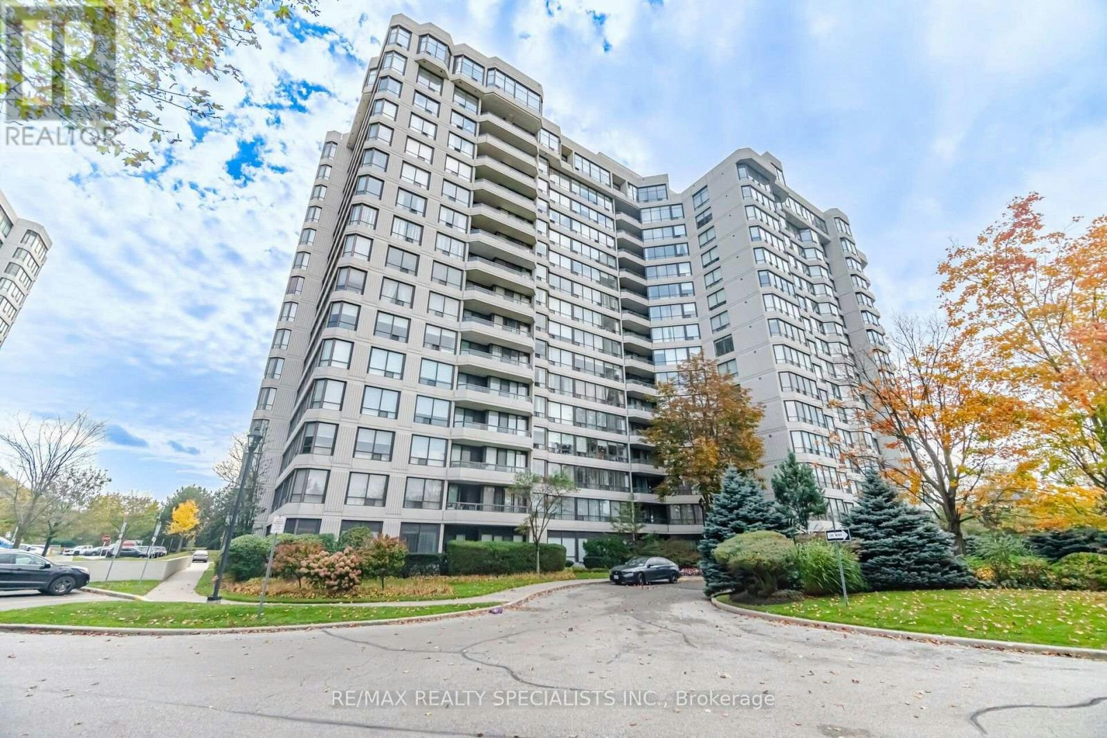 306-1131 Steeles Avenue W, Vaughan, ON, M2R 3W8