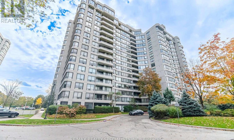 306-1131 Steeles Avenue W