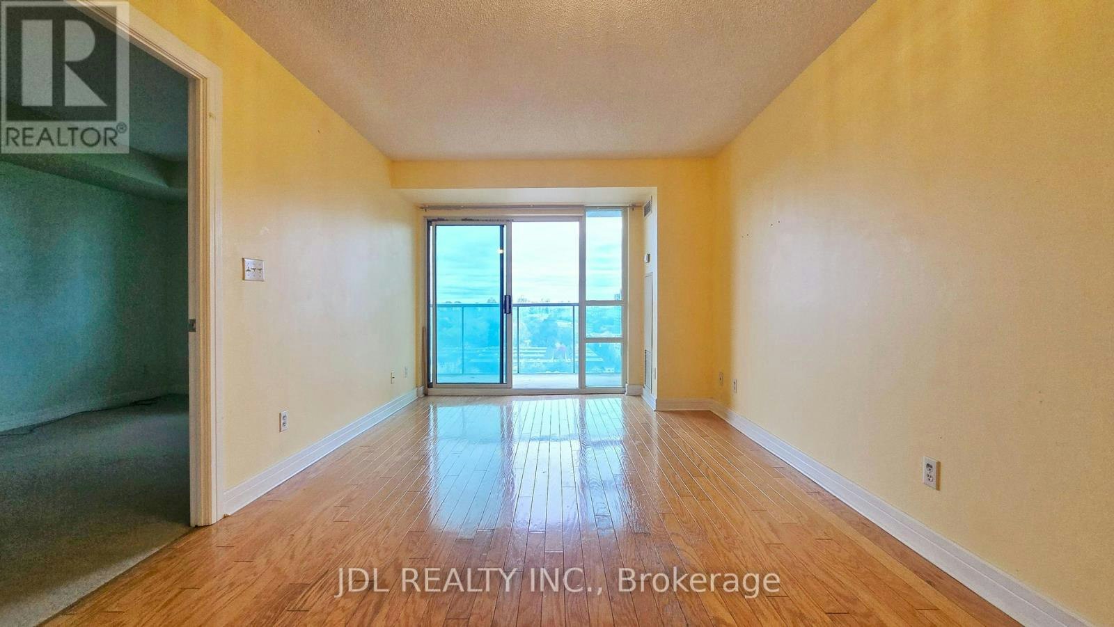 1009-16 Harrison Garden Boulevard, Toronto, ON, M2N 7J6 - 4