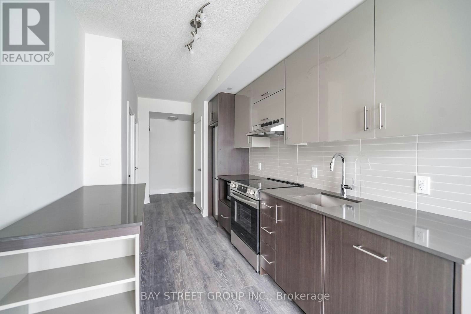 2016-188 Fairview Mall Drive, Toronto, ON, M2J 0H7 - 10