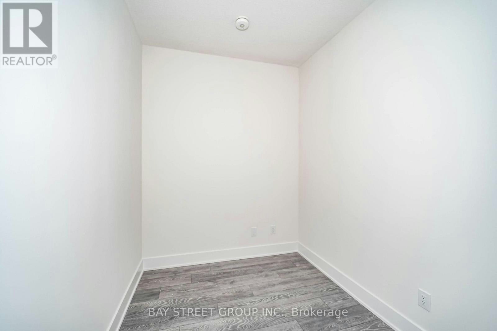 2016-188 Fairview Mall Drive, Toronto, ON, M2J 0H7 - 6