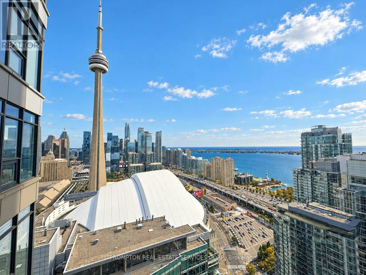 4703-1 Concord Cityplace Way, Toronto, ON, M5V 0X3 - 2