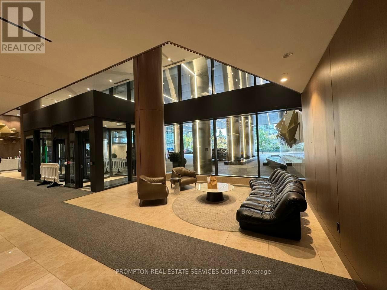 4703-1 Concord Cityplace Way, Toronto, ON, M5V 0X3 - 6