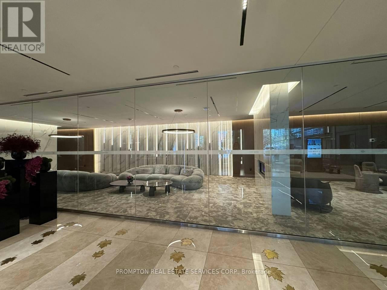4703-1 Concord Cityplace Way, Toronto, ON, M5V 0X3 - 3
