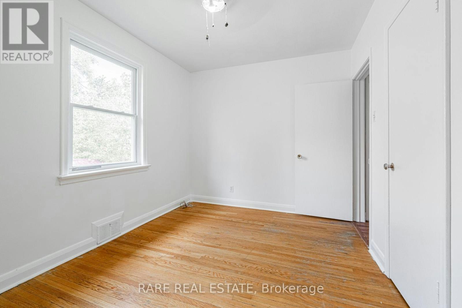 MAIN-14 Alexis Boulevard, Toronto, ON, M3H 2P3 - 22