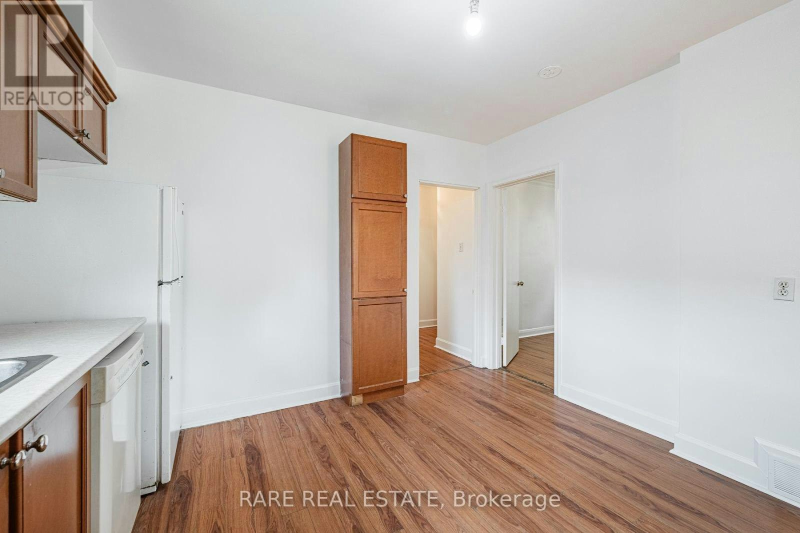 MAIN-14 Alexis Boulevard, Toronto, ON, M3H 2P3 - 13