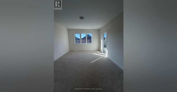 33 Ivy Run Crescent, Whitby, ON, L1M 2A7 - 4