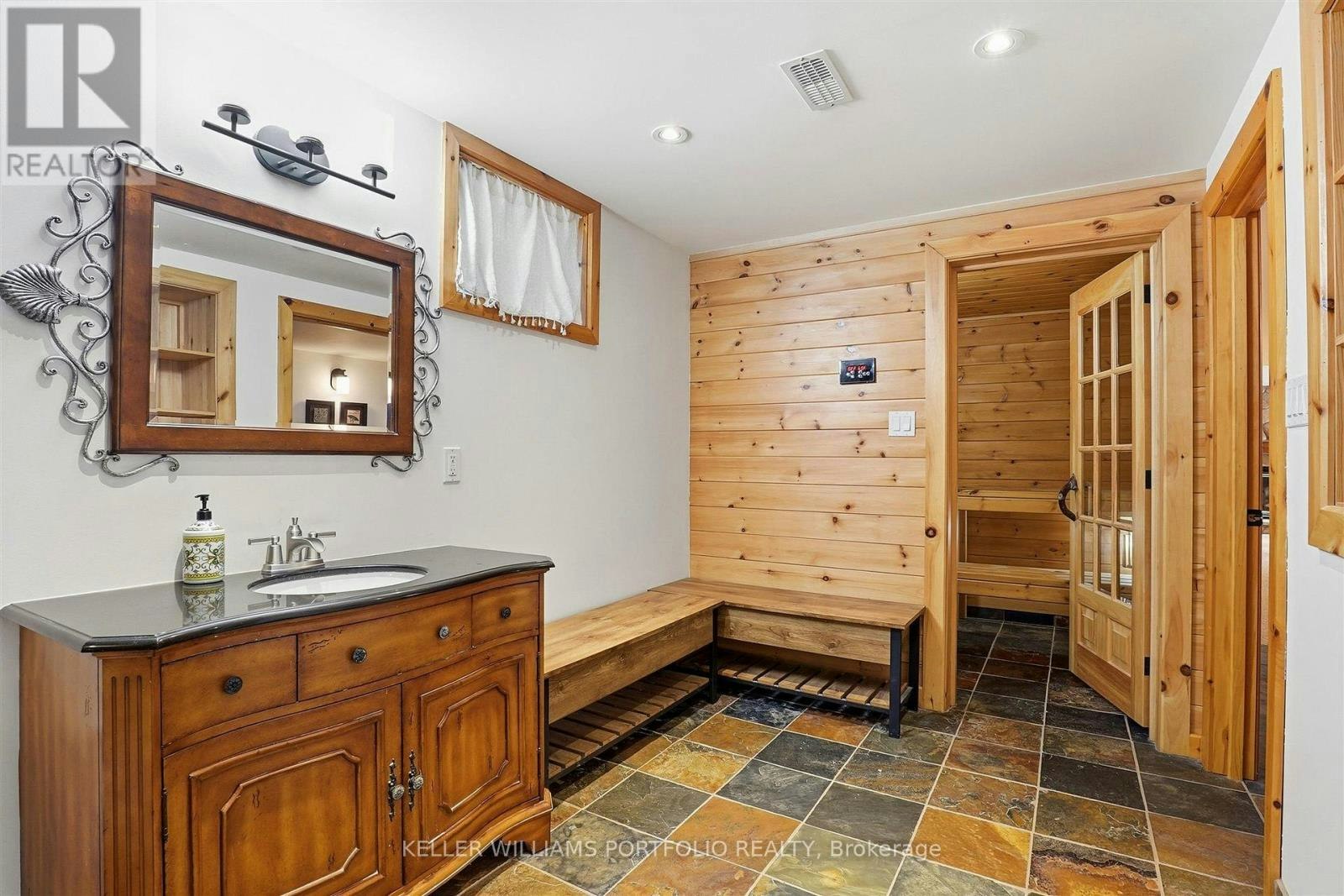 1531 Nash Road, Clarington, ON, L1E 2K8 - 38