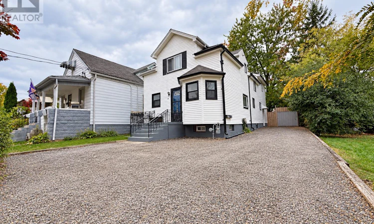 49 Paddington Avenue