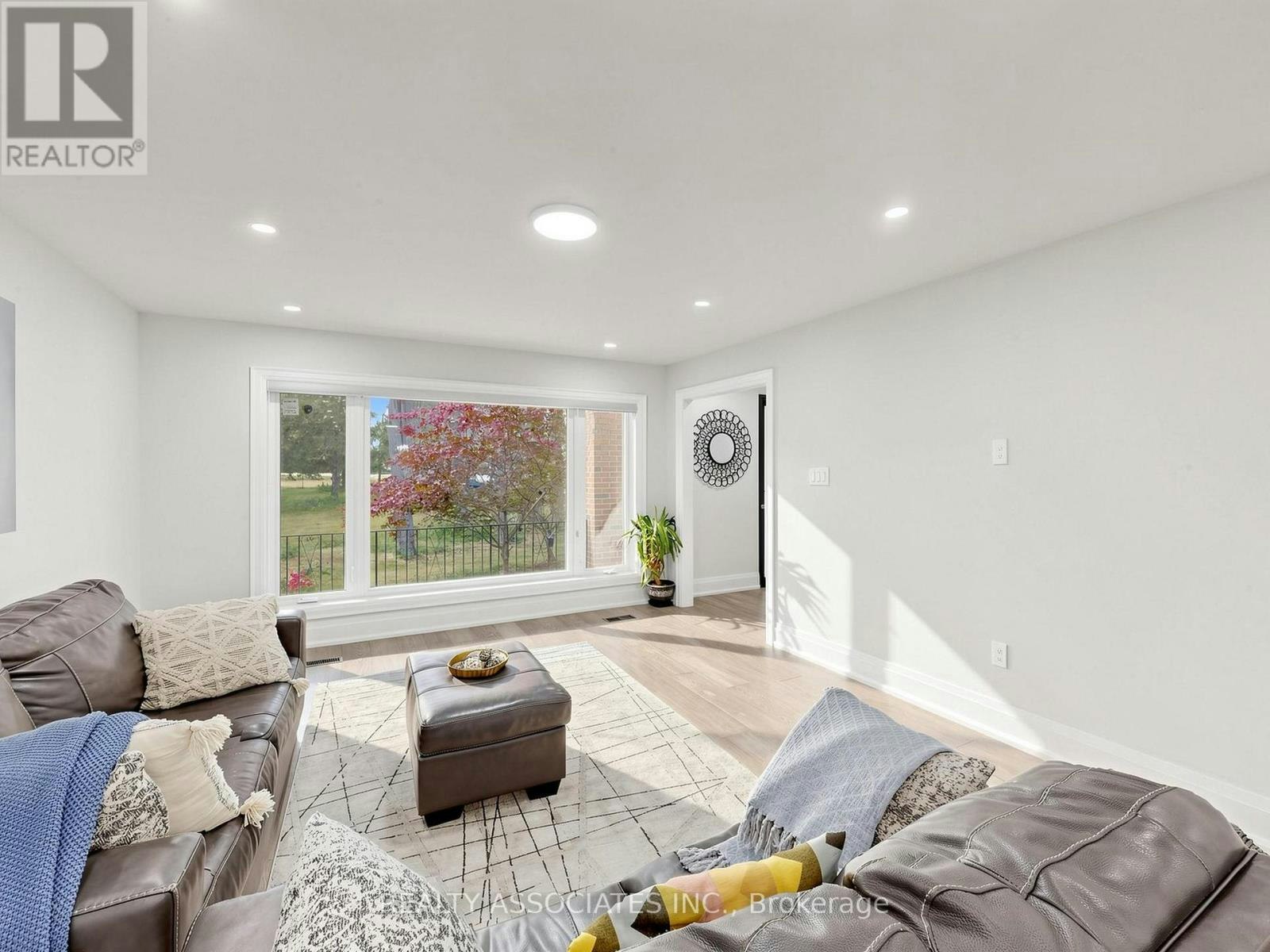 16671 48 Highway, Whitchurch-Stouffville, ON, L4A 7X4 - 7